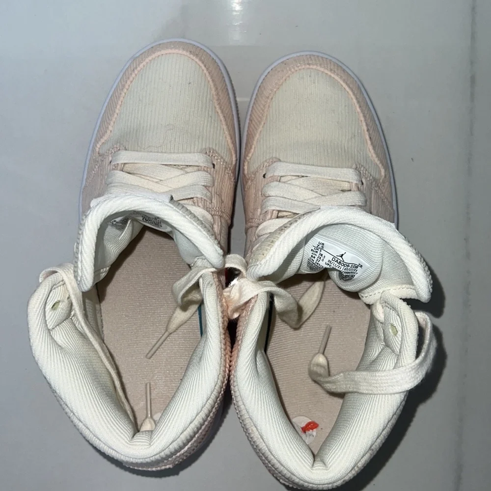 Sail/Orange Quartz/White/Orange Air Jordan 1 Mid SE 'Corduroy' Size 7.5 - Picture 8 of 9